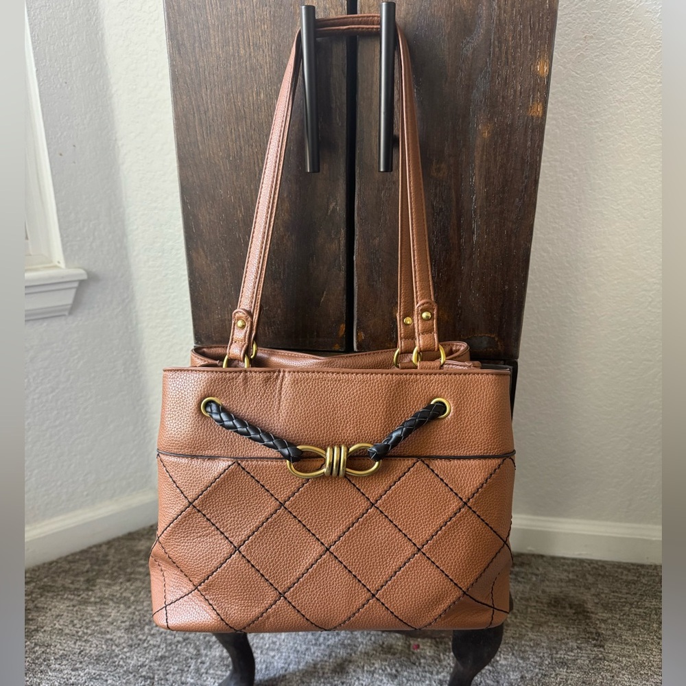 Like Dreams Velvet Knot Quilted Shoulder Tote - Vegan Leather & Sued
